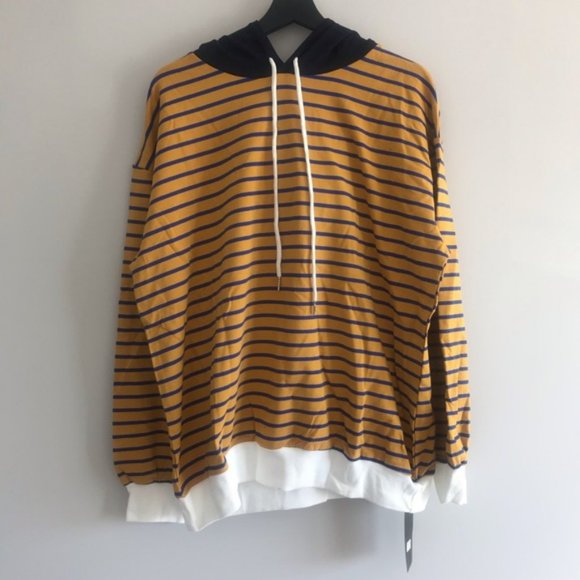 Leana Stripped Hoodie (1XL, 2XL, and 3XL Sizes) - Picture 2 of 2